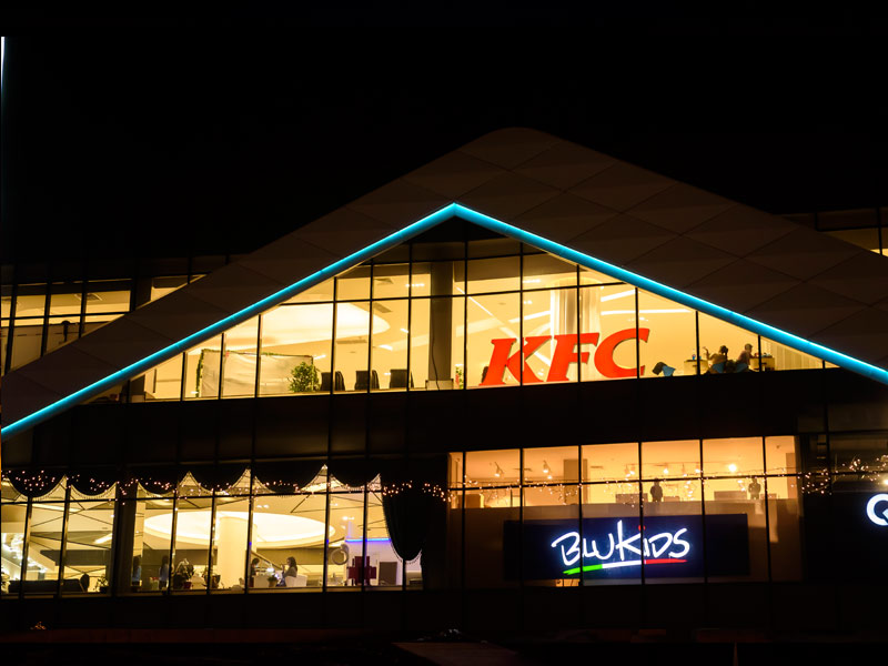 Объемные световые буквы для KFC